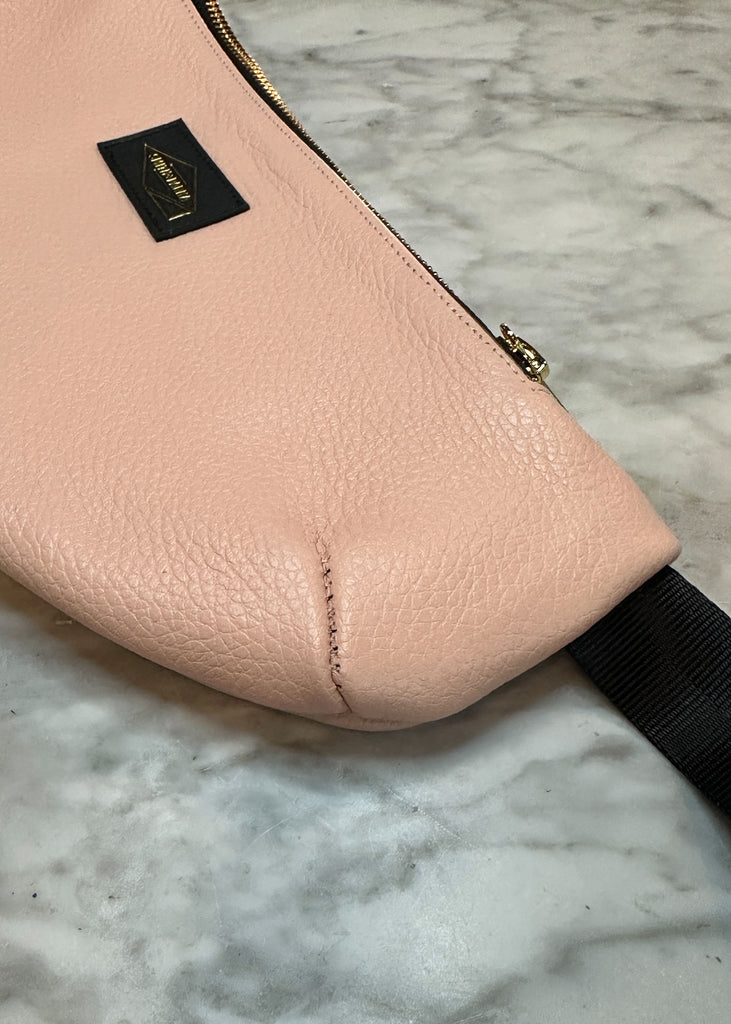 SOFT ROSE SOLO - Smith + Parka