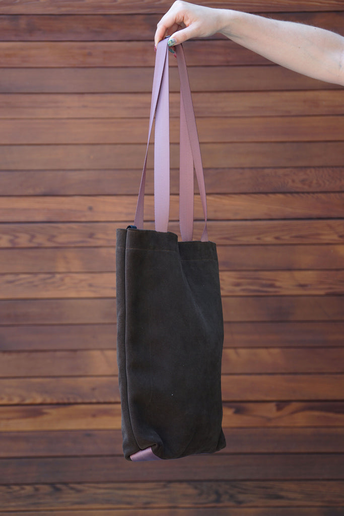 SUEDE TOTE - Smith + Parka