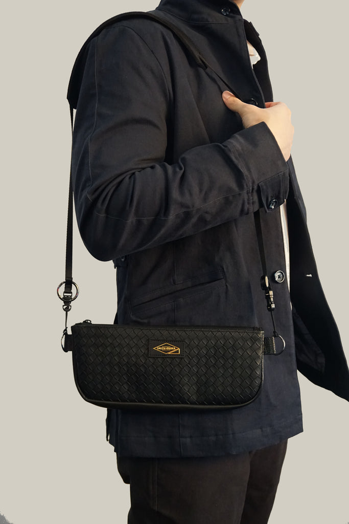 WEAVE POUCH CROSSBODY - Smith + Parka