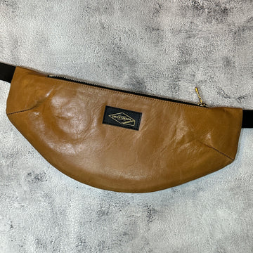 BUTTERSCOTCH SOLO (SMOOTH PULL-UP LEATHER) - Smith + Parka