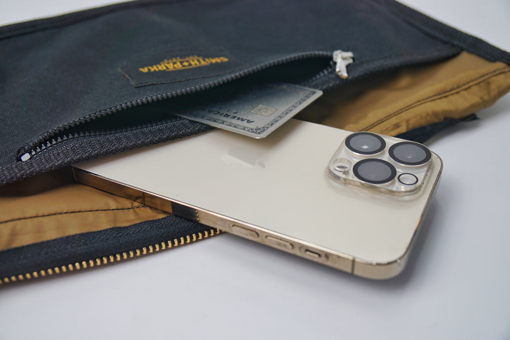 BLACK WEAVE V-FLAT CROSSBODY - Smith + Parka